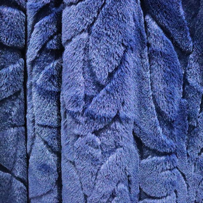 Double Sided Coral Fleece Blanket Polyester Faux Fur Minky Throw Blankets 320gsm 4