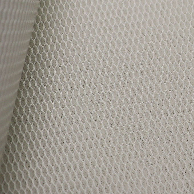 Memory 4mm 3D Mesh Material Polyester Mesh Fabric Highly Breathable 2