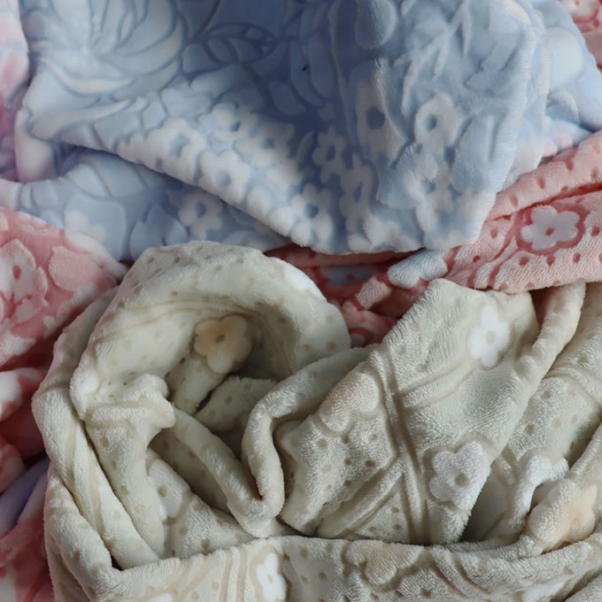 Polyester Coral Fleece Blanket Double Sided Faux Fur Bed Throw Ghost Blanket 4