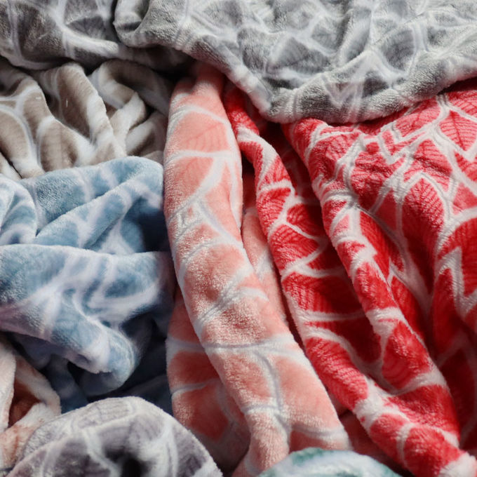 320gsm Double Sided Coral Throw Blanket Faux Throw Blanket For Winter Fade Resistant 6