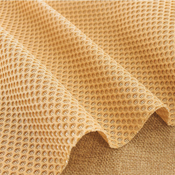 100% Polyester 3D Spacer Mesh 390 - 460GSM Moisture Absorbent Knitted Mesh Fabric 2