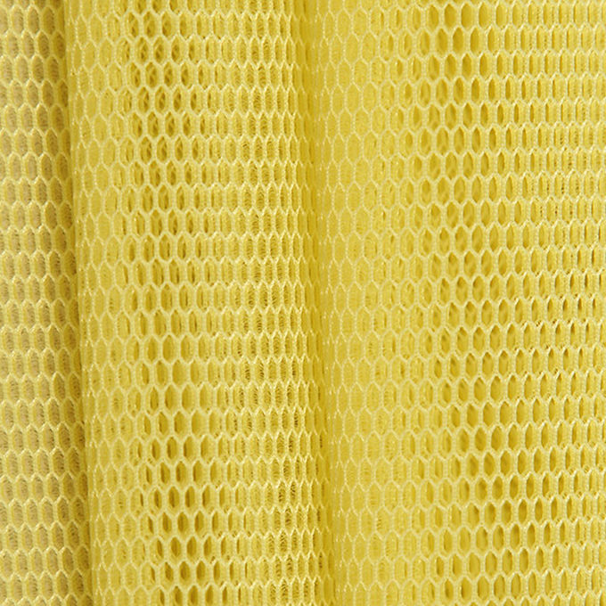 Memory 4mm 3D Mesh Material Polyester Mesh Fabric Highly Breathable 4