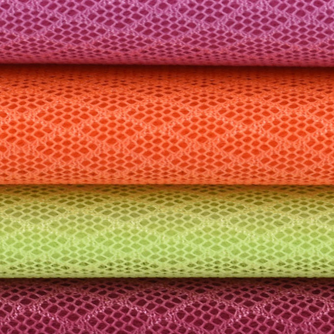 200×200 280gsm 3D Spacer Mesh Polyester Athletic Mesh Fabric For Enhancing Aesthetics 6